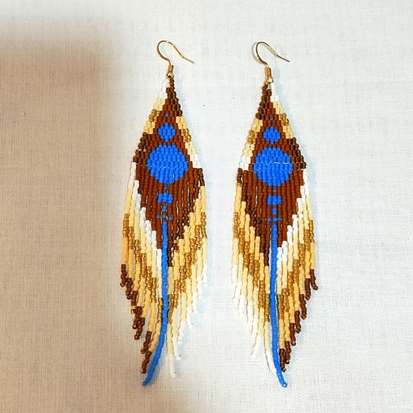 Beaded boho earrings with fringe - Picture 4 of 4